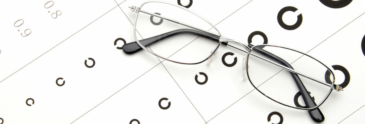 特殊メガネに対応 ベテラン眼鏡職人が あなたの眼に合わせて最適のメガネをお作りします めがねのホシノ